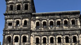 Klasse vor der Porta Nigra