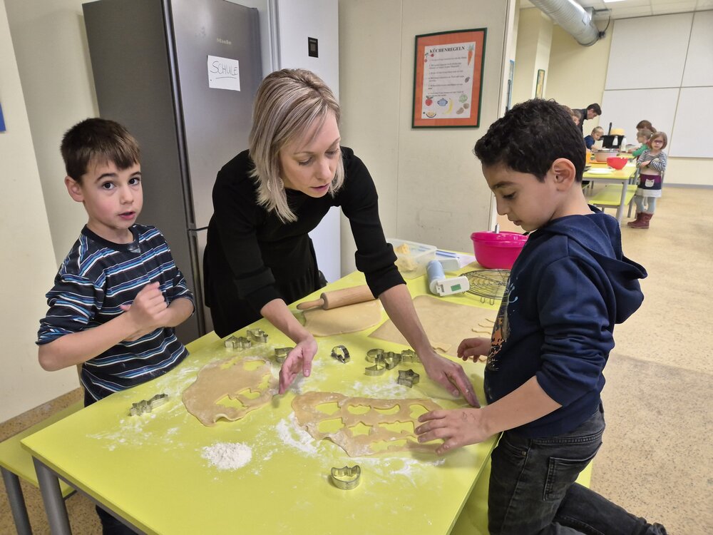 Foto_Adventsbacken_und_Markt___2_