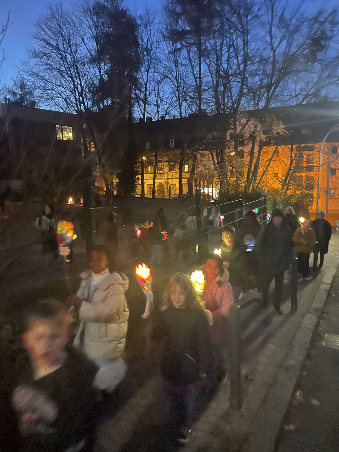 1CE222E0-BEC5-451B-B708-4D7886A2CE59