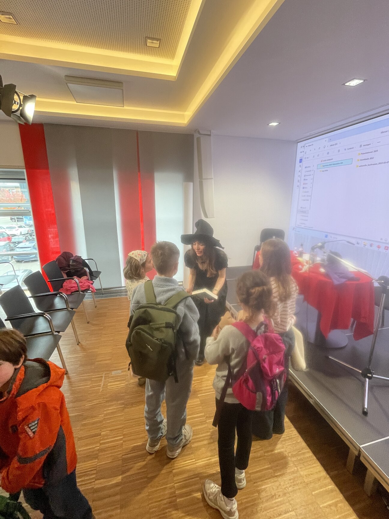 ED53E51A-FF15-4508-8A9D-93713C5214DA