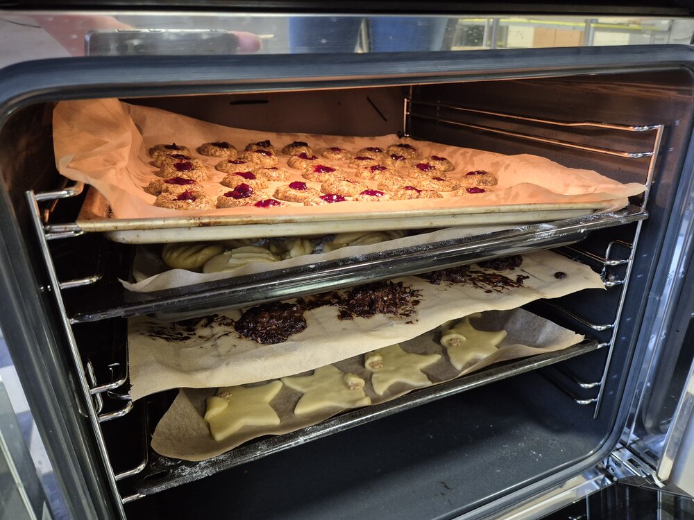 Foto_Adventsbacken_und_Markt___30_