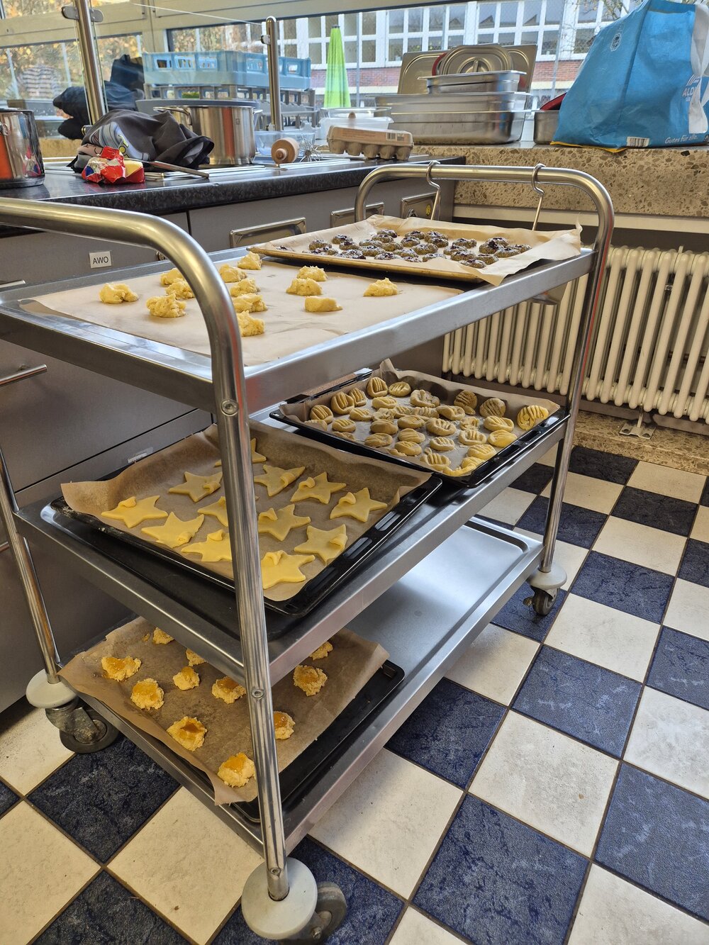 Foto_Adventsbacken_und_Markt___21_