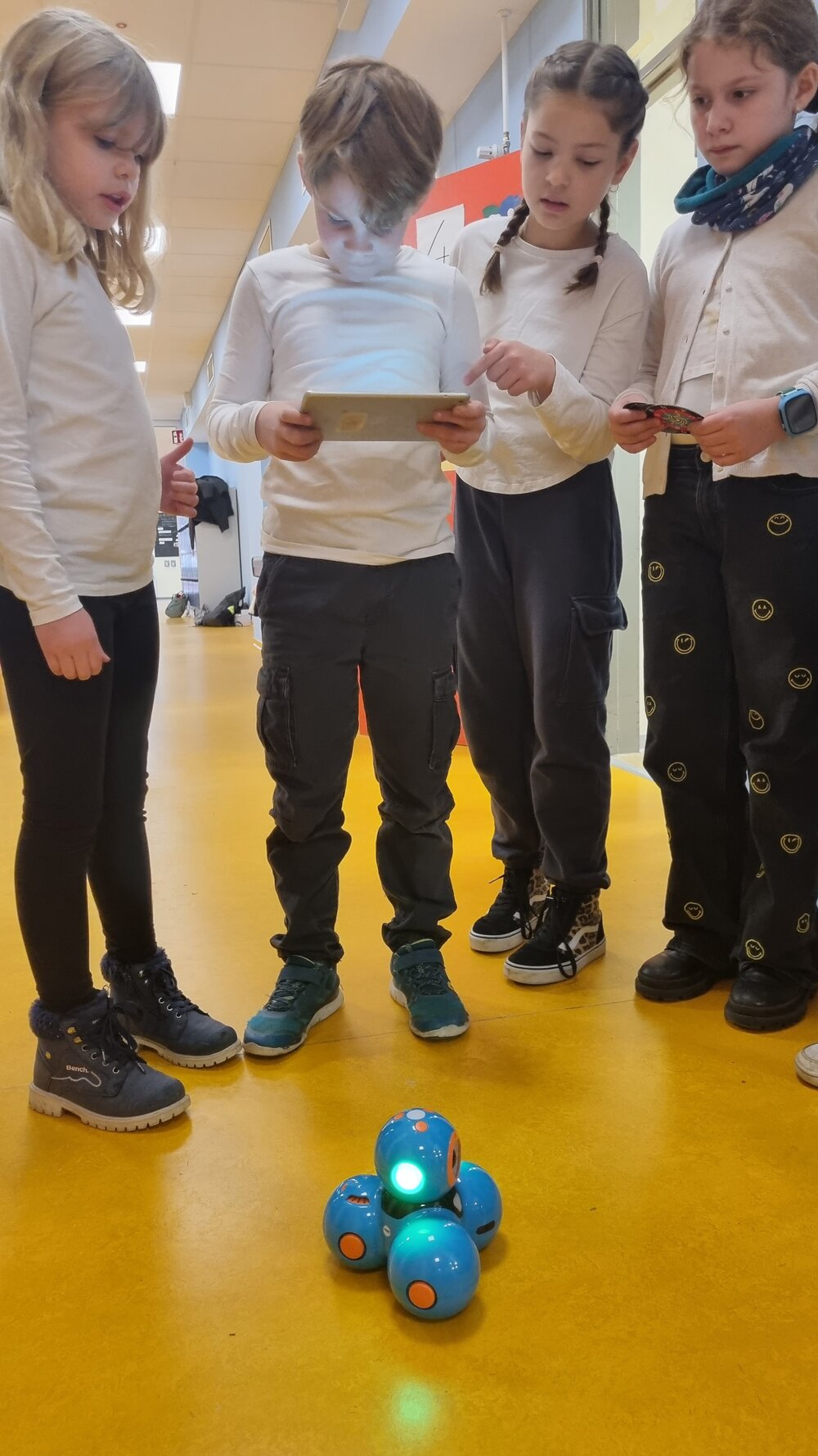 Wir_sind_die_Roboter_LG8__4_