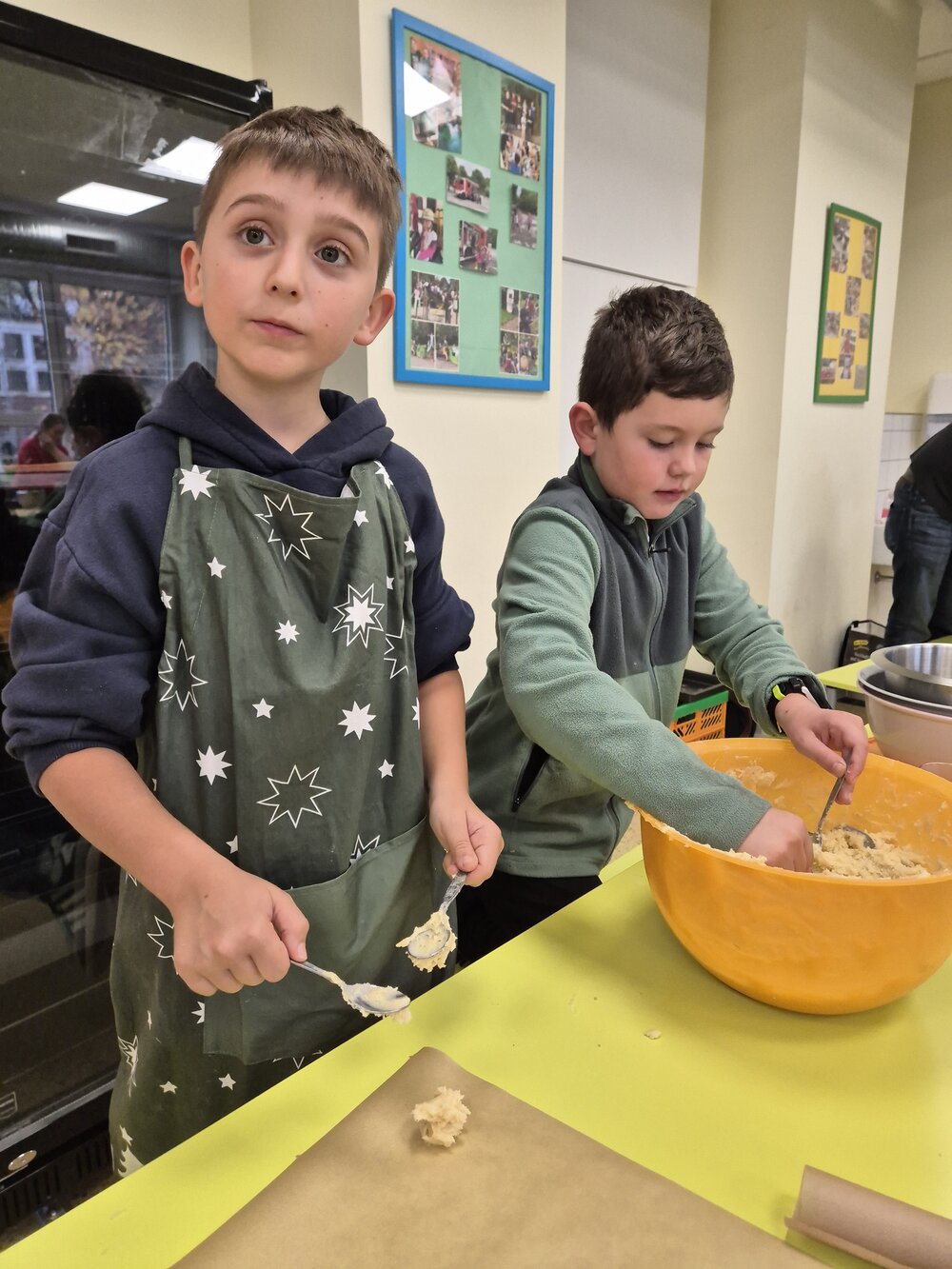 Foto_Adventsbacken_und_Markt___14_