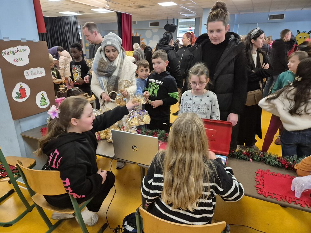 Foto_Adventsbacken_und_Markt___73_