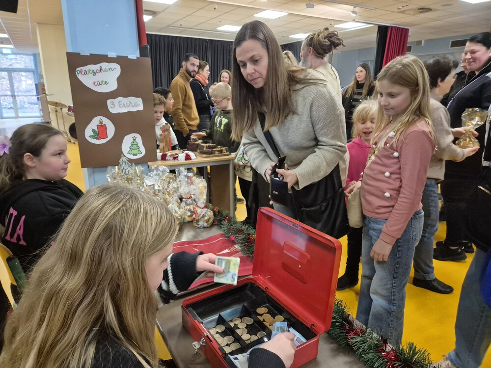 Foto_Adventsbacken_und_Markt___70_