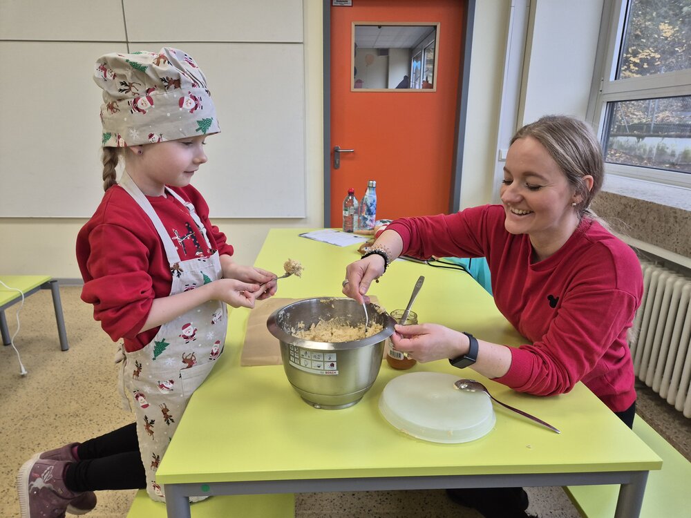 Foto_Adventsbacken_und_Markt___4_