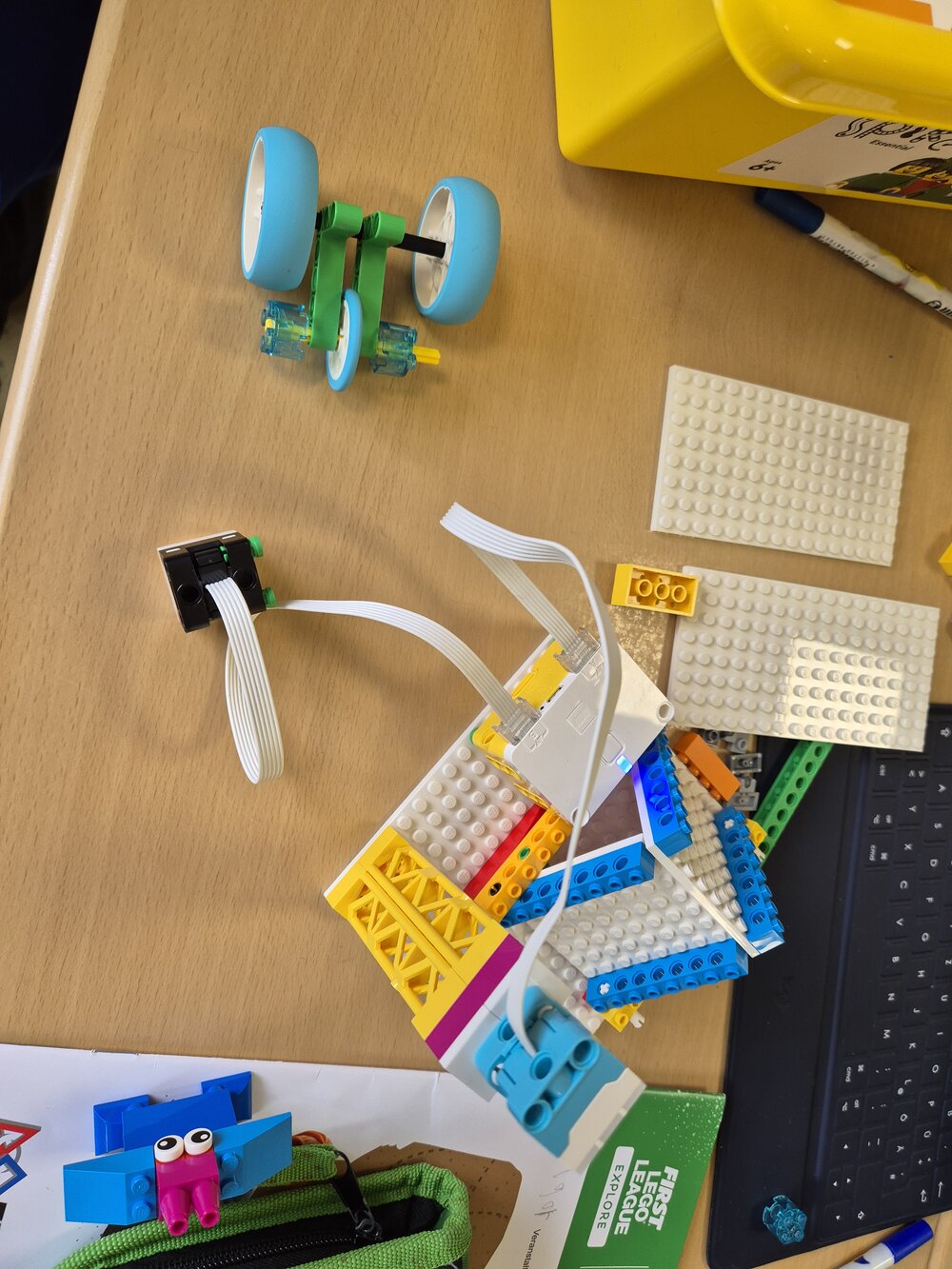 Lego_League_Explore_c