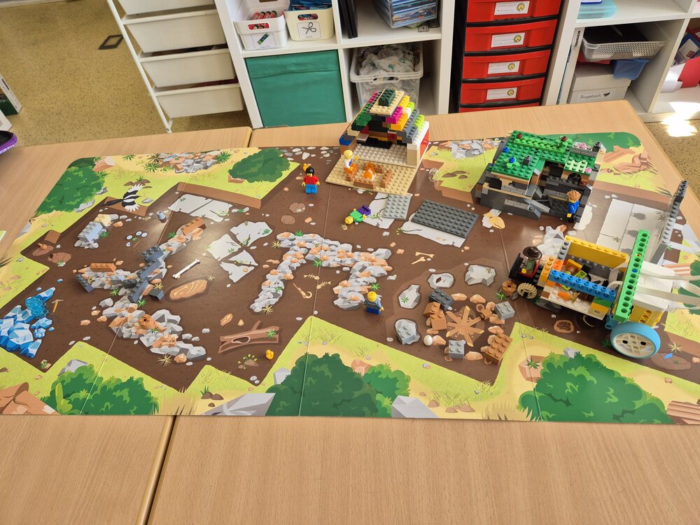 Lego_League_Explore__2_
