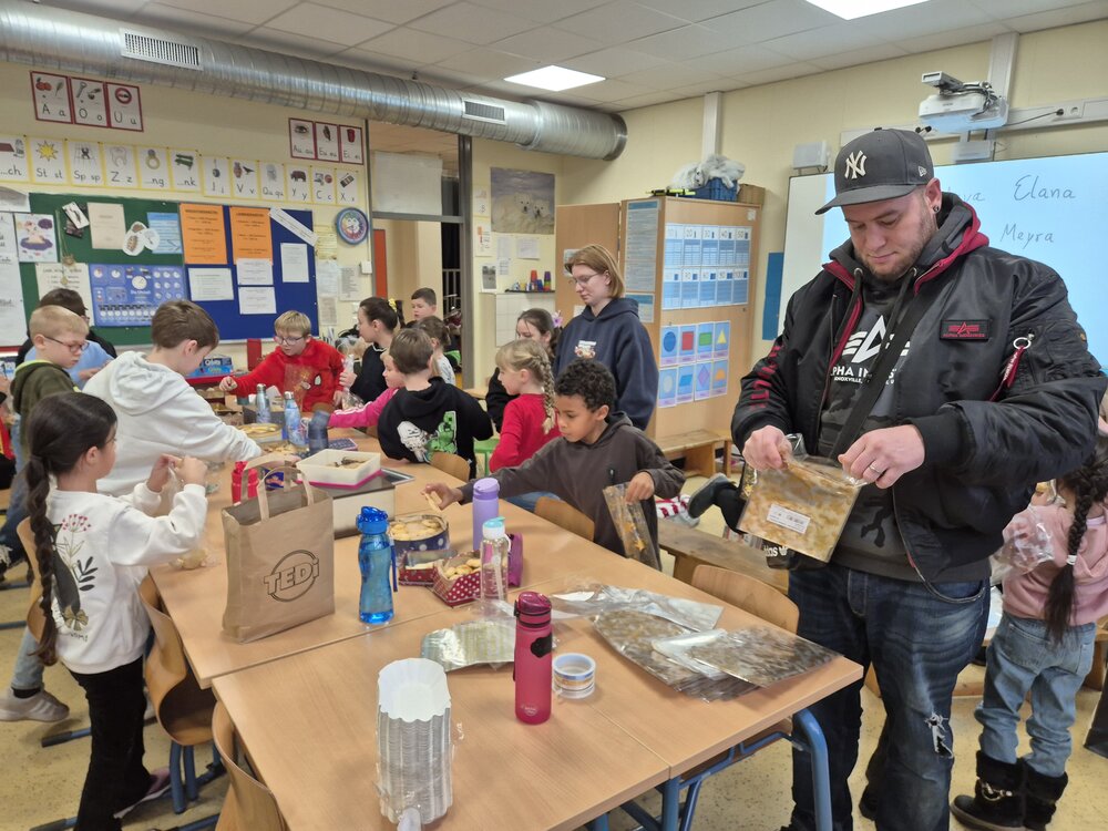 Foto_Adventsbacken_und_Markt___50_